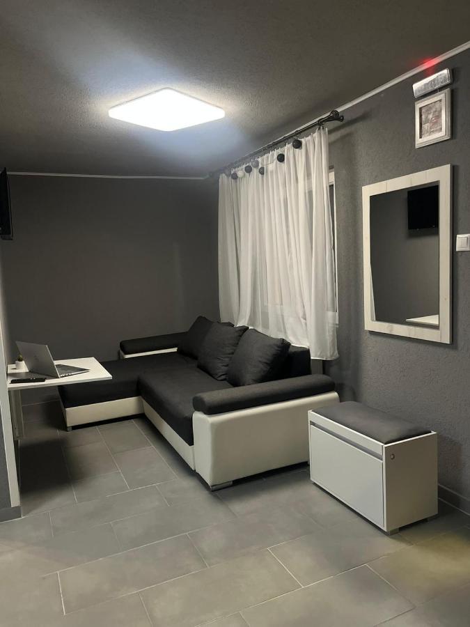 בורסק Casa De Vacanta Chesa מראה חיצוני תמונה